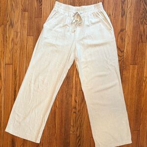 Sienna Sky cream breezy leg size large pants